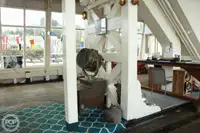 Kapal feri untuk dijual