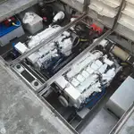 Kapal anak kapal untuk dijual