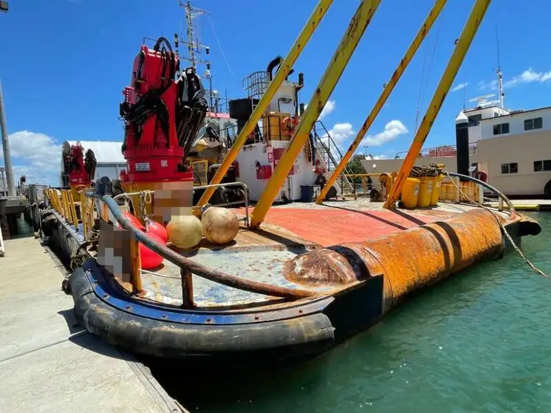 Kapal kerja untuk dijual