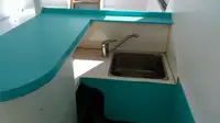 Kapal anak kapal untuk dijual
