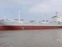 Kapal peti sejuk untuk dijual
