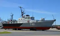 Kapal rondaan untuk dijual