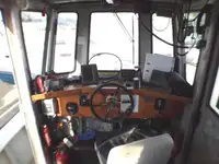 Kapal kerja untuk dijual
