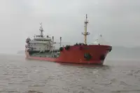 Oil/Chemical tanker untuk jualan