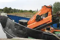 Kapal kerja untuk dijual