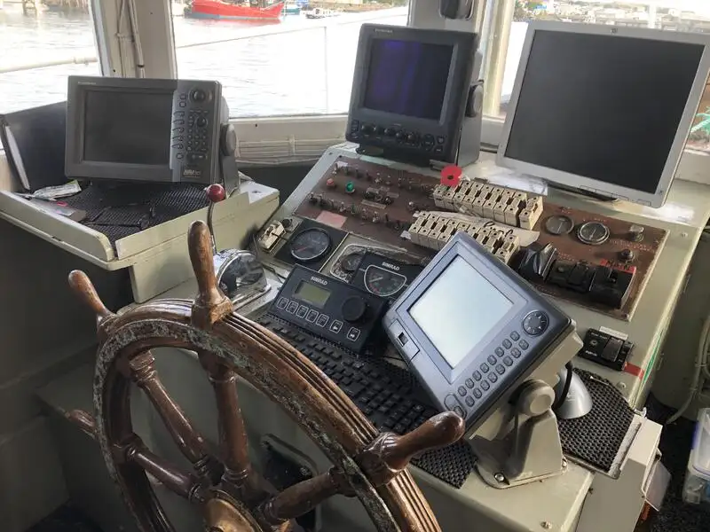 Kapal pengorek untuk dijual