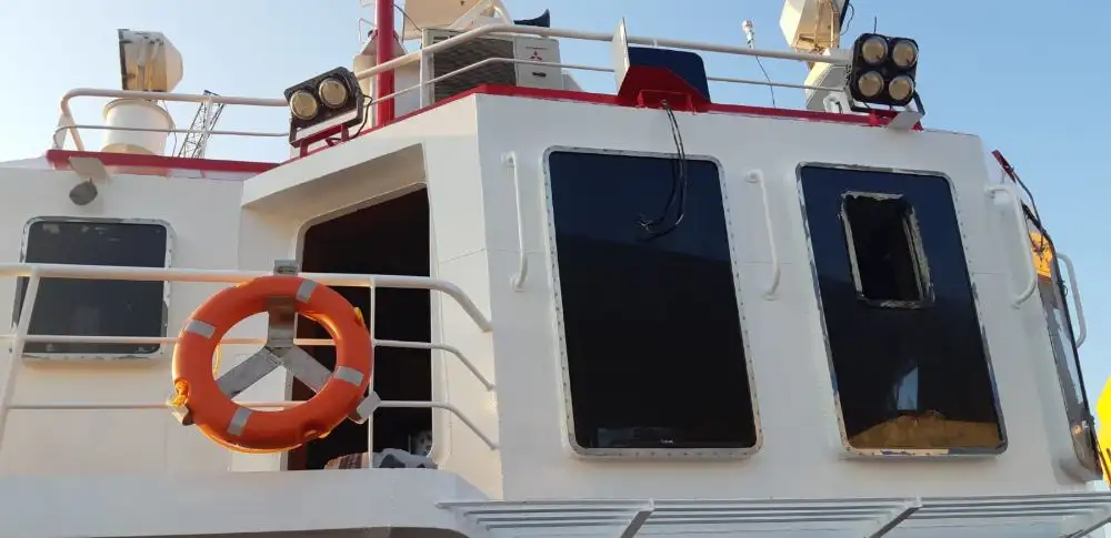Kapal feri untuk dijual