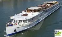 Kapal pelayaran untuk dijual