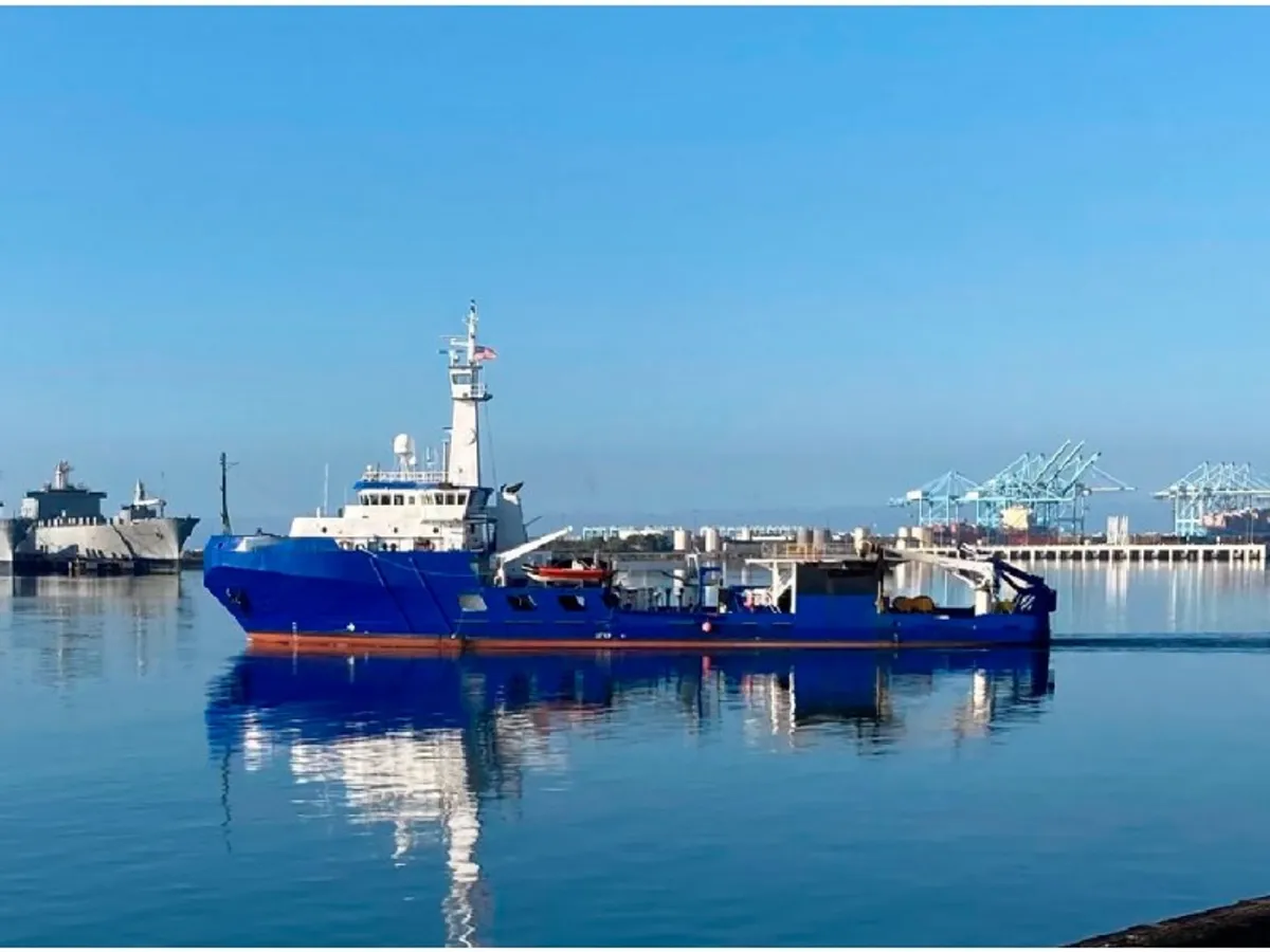 Kapal tunda untuk dijual
