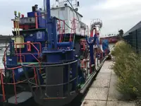Kapal pengorek untuk dijual