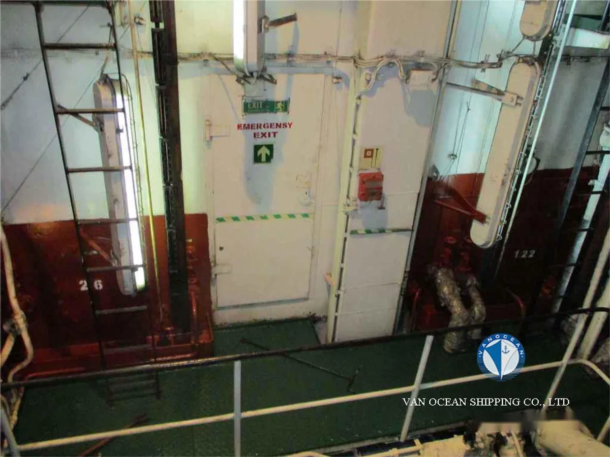 Kapal peti sejuk untuk dijual