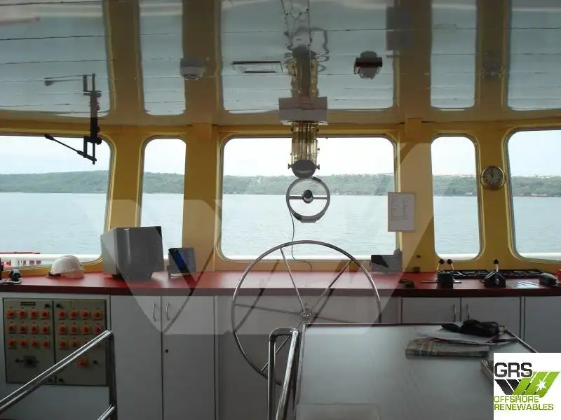 Kapal bekalan untuk dijual