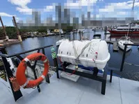 Kapal tinjauan untuk dijual