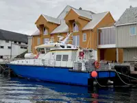 Kapal rondaan untuk dijual