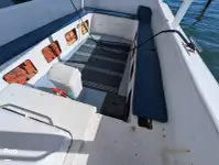 Kapal pelayaran-feri untuk dijual