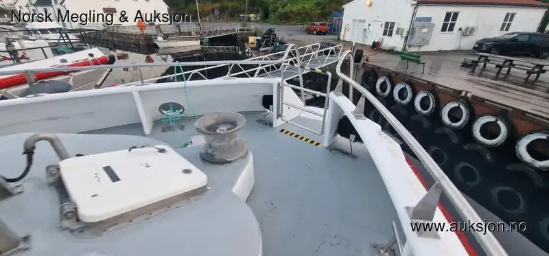 Kapal tunda untuk dijual