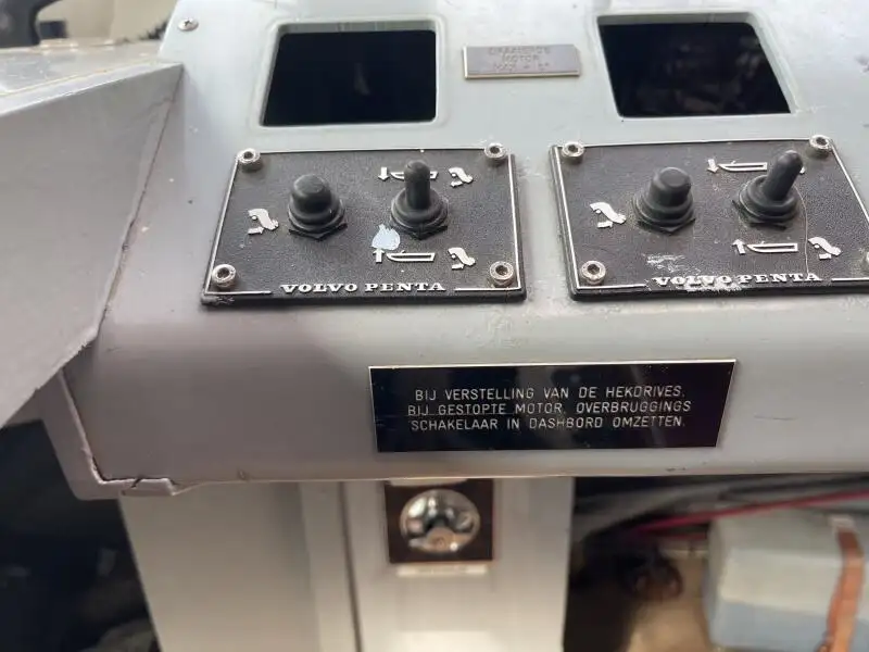 Kapal rondaan untuk dijual
