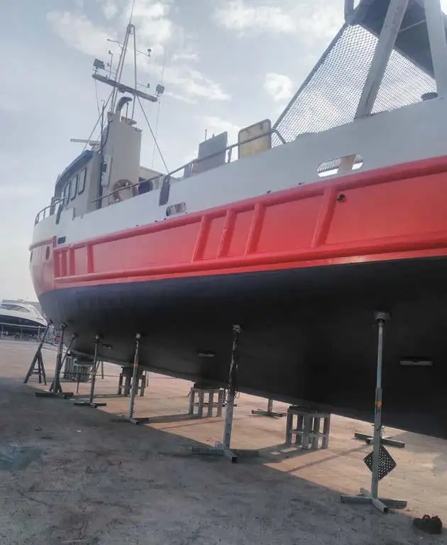 Kapal kerja untuk dijual