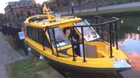 Kapal pelayaran-feri untuk dijual