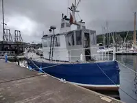Kapal pandu untuk dijual
