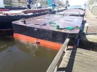 Ponton untuk jualan