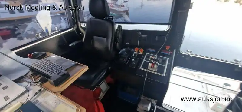 Kapal tunda untuk dijual