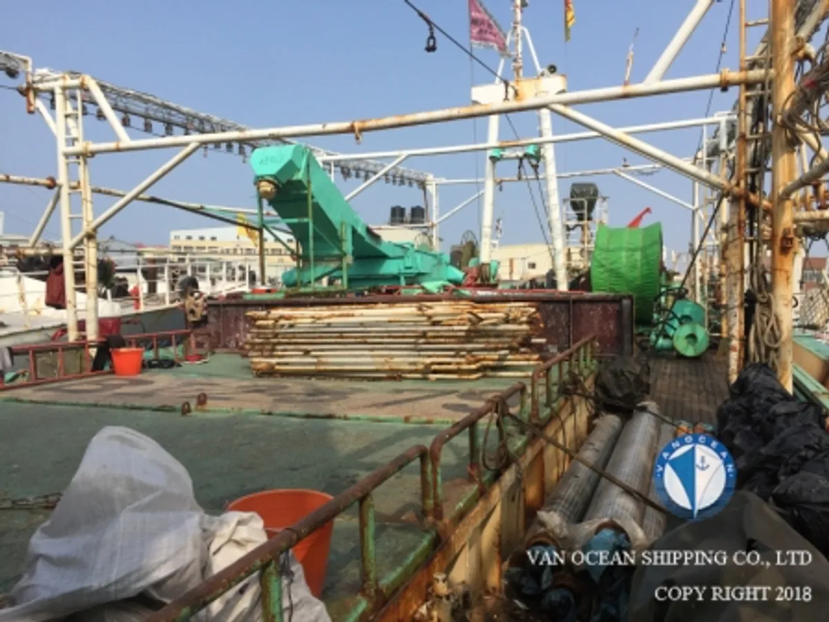 Kapal pencari sotong untuk dijual