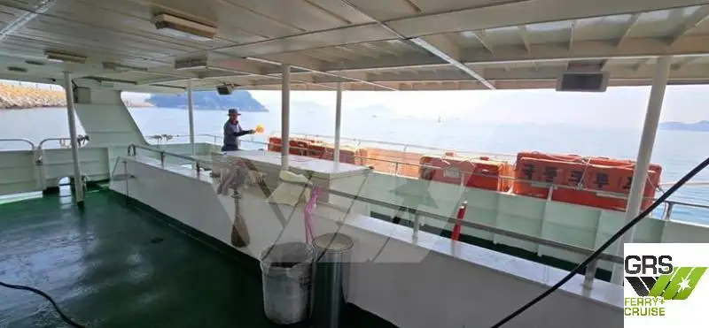 Kapal pelayaran untuk dijual