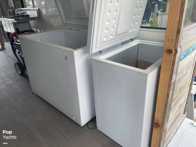 Kapal layar untuk dijual