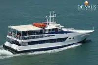 Kapal feri untuk jualan