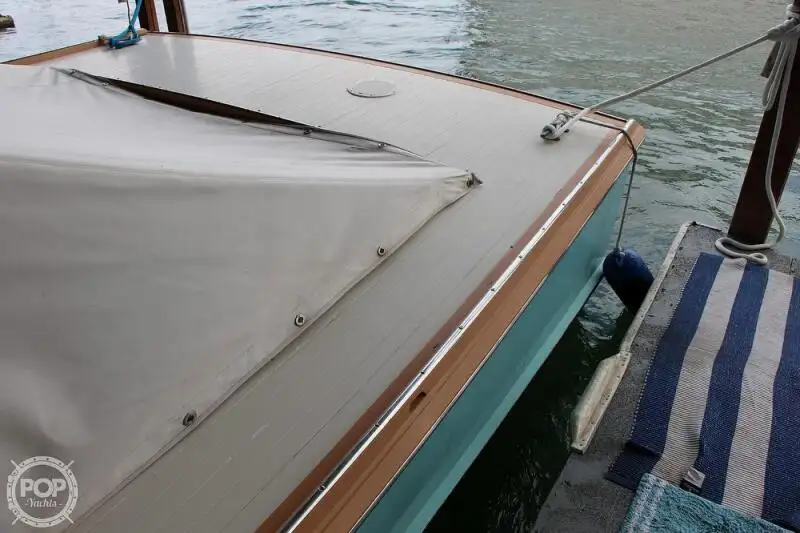 Kapal pemprosesan ikan untuk dijual