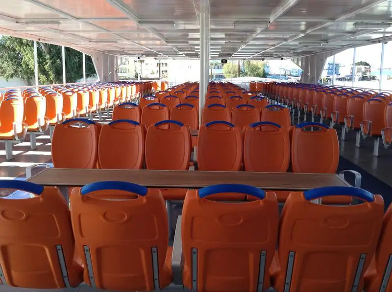 Kapal pelayaran untuk dijual