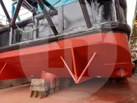 Kapal kren untuk dijual