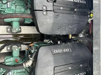 Kapal rondaan untuk dijual