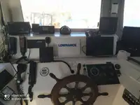 Kapal kerja untuk dijual
