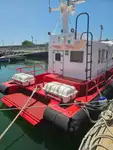 Kapal anak kapal untuk dijual