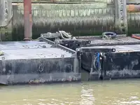 Ponton untuk jualan