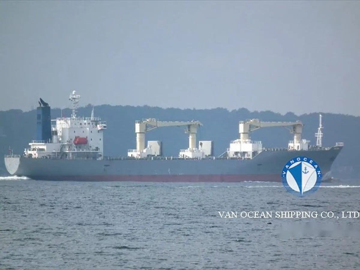 Kapal peti sejuk untuk dijual