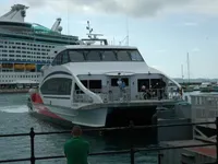 Kapal feri untuk dijual