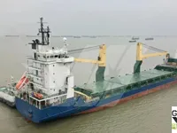 Kapal kargo kering untuk dijual