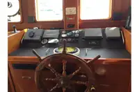 Kapal pesiar untuk jualan