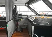 Kapal pelayaran untuk dijual