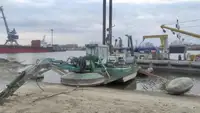 Kapal pengorek untuk dijual