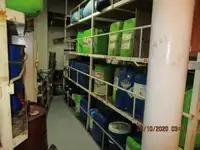 Kapal peti sejuk untuk dijual