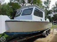 Kapal rondaan untuk dijual