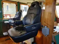Kapal rondaan untuk dijual