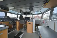 Kapal kerja untuk dijual