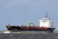 Oil/Chemical tanker untuk jualan