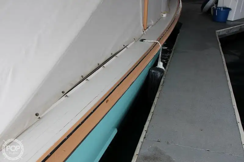 Kapal pemprosesan ikan untuk dijual