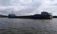 Tongkang untuk jualan